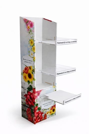 montaj stand expunere produse